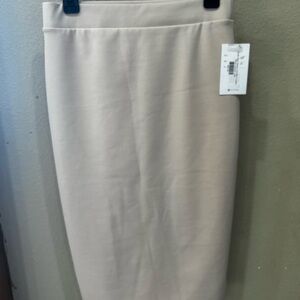 Elegant Cream Pencil Skirt